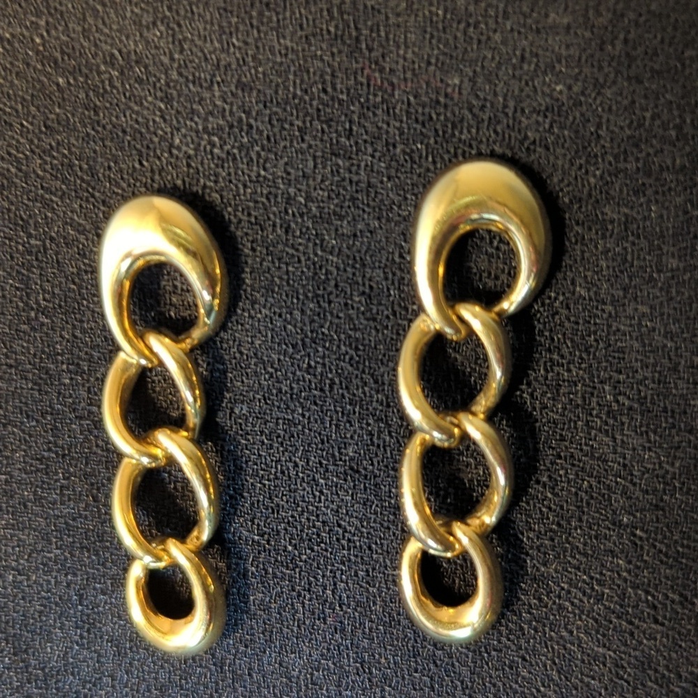 NWT Napier Pierced Earrings Gold tone chain link 1.5" Statement hardware Bea…